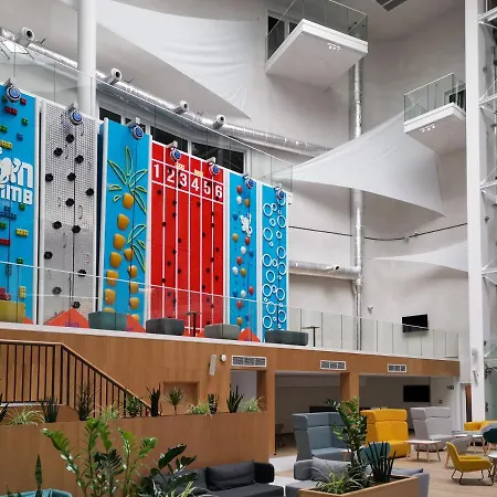 Golden Eye Seaside Park *