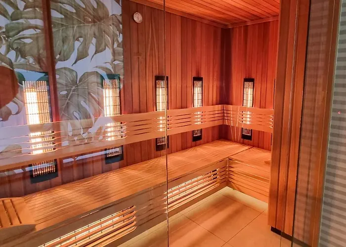 Golden Eye Seaside Park Apartament *