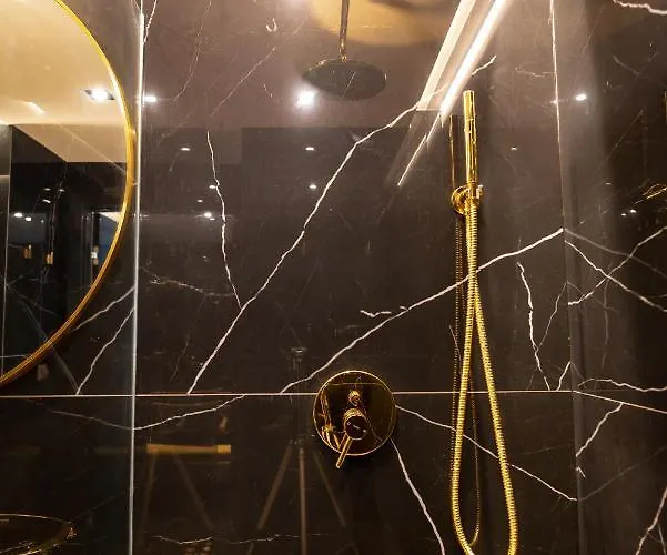 Golden Eye Seaside Park Apartament *